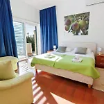 Vikendica Family Friendly House With A Swimming Pool - 25280