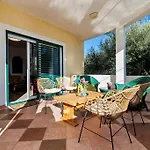 Family Friendly House With A Swimming Pool - 25280 Сasa de vacaciones Split