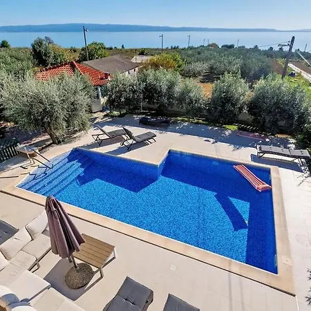 Family Friendly House With A Swimming Pool - 25280 Сasa de vacaciones *